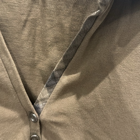 Pre-Owned Authentic Burberry Brit olive green top - Picture 2 of 6